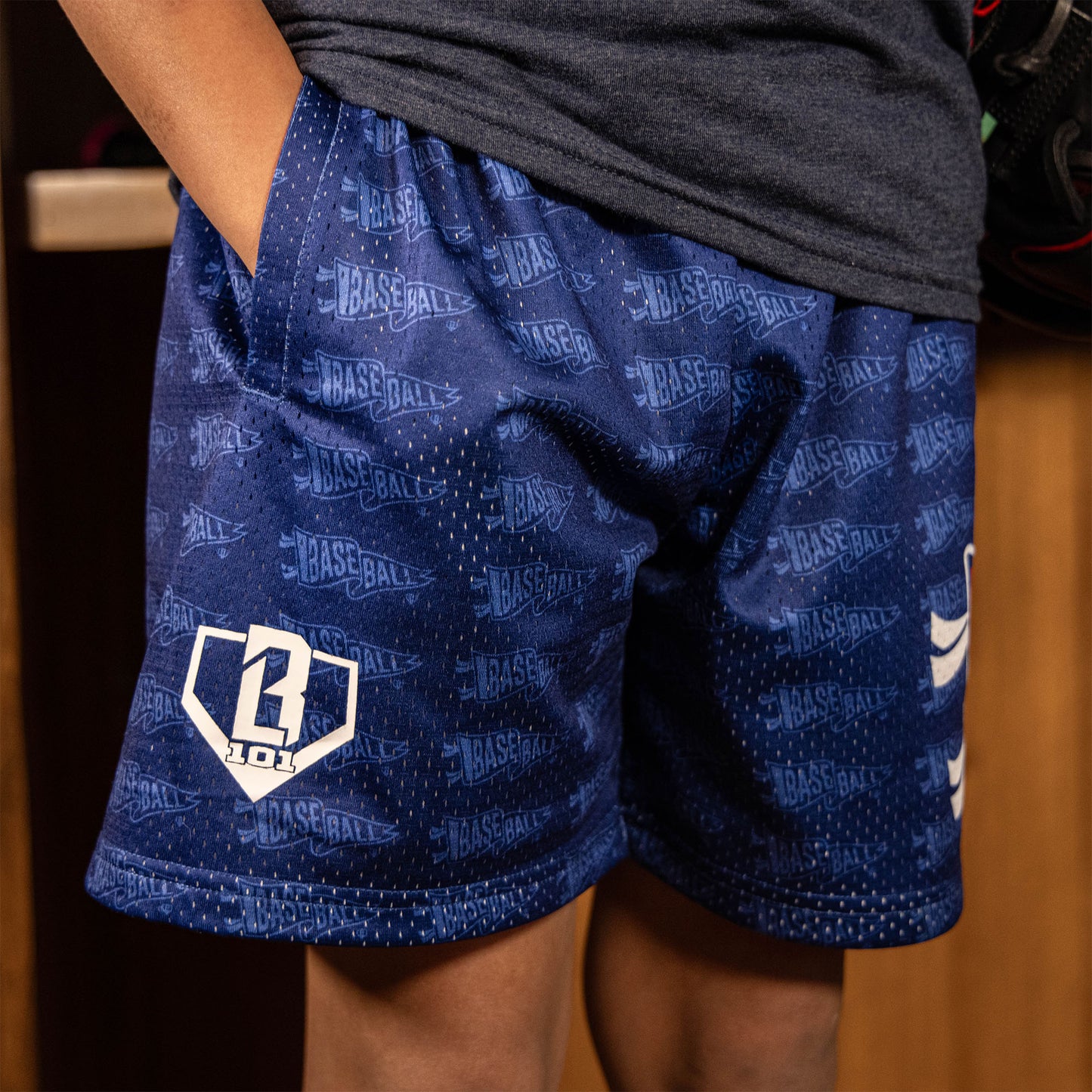 Pennant Shorts - USA