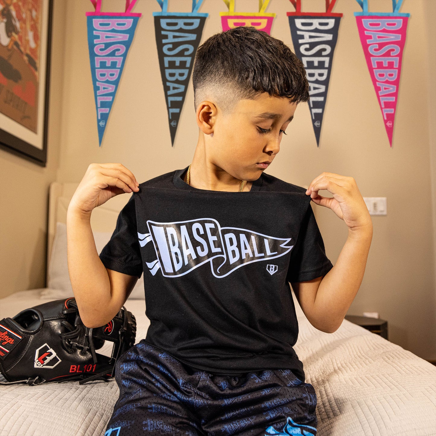 Pennant Youth Tee - Black/Light Blue