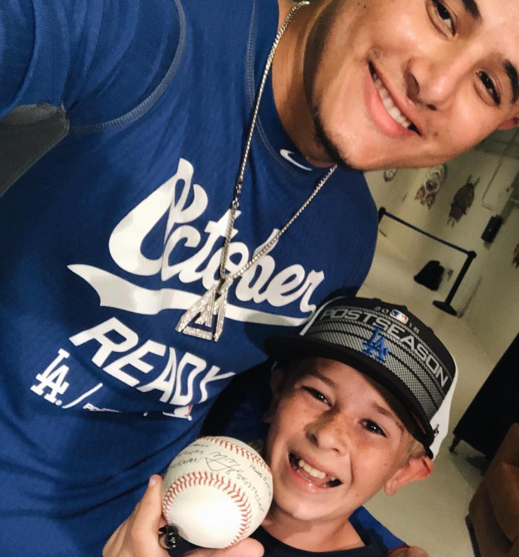 Young Fan Catches Manny Machado Home Run