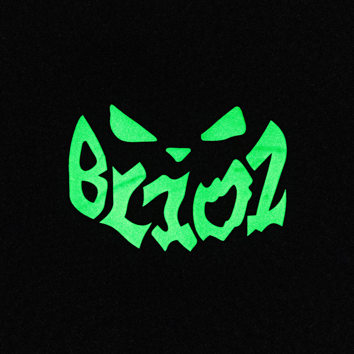 Purple armsleeve with "Jack O' Lantern Team" design