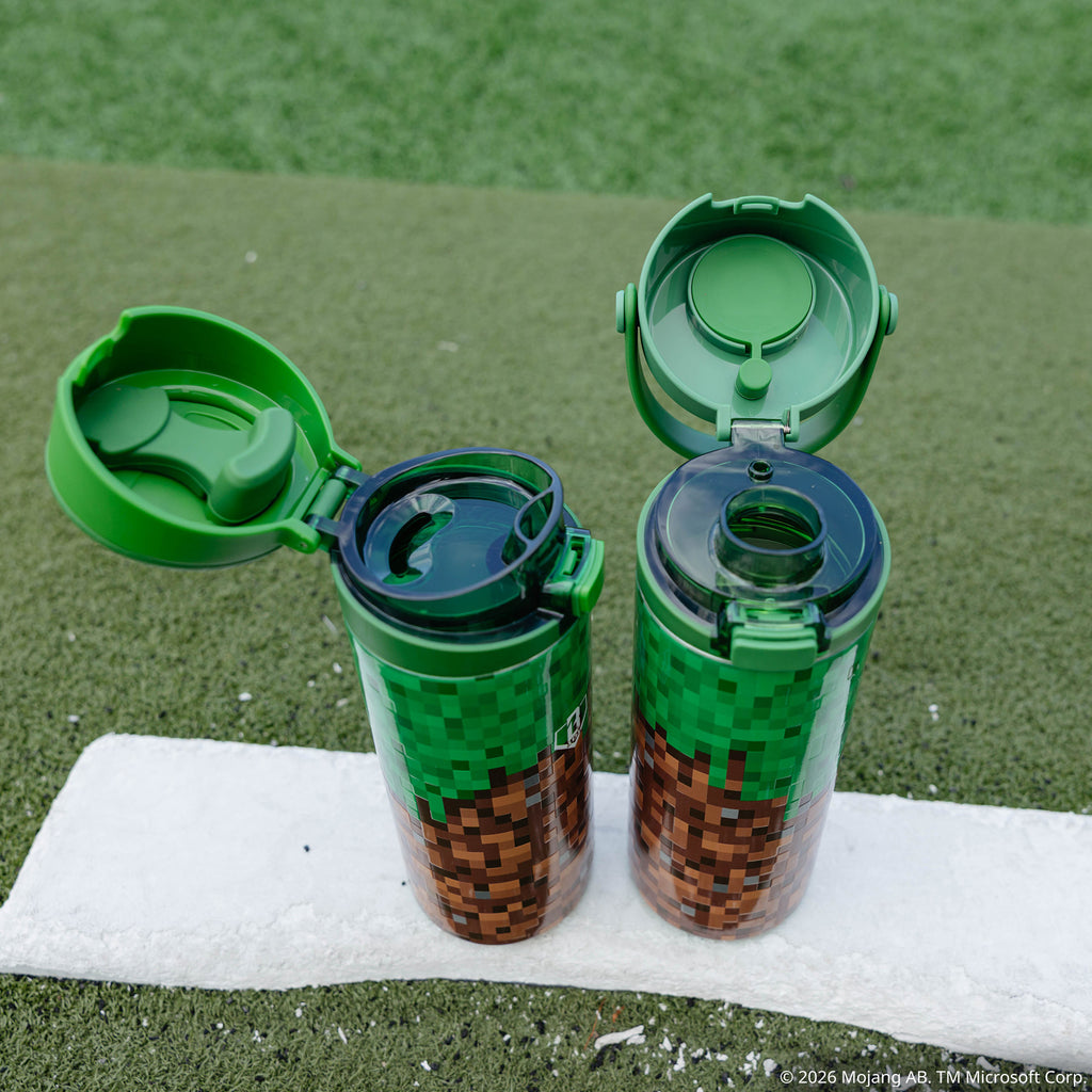 Multi-Color Mesa Sport Minecraft Grass Block water bottle — lifestyle