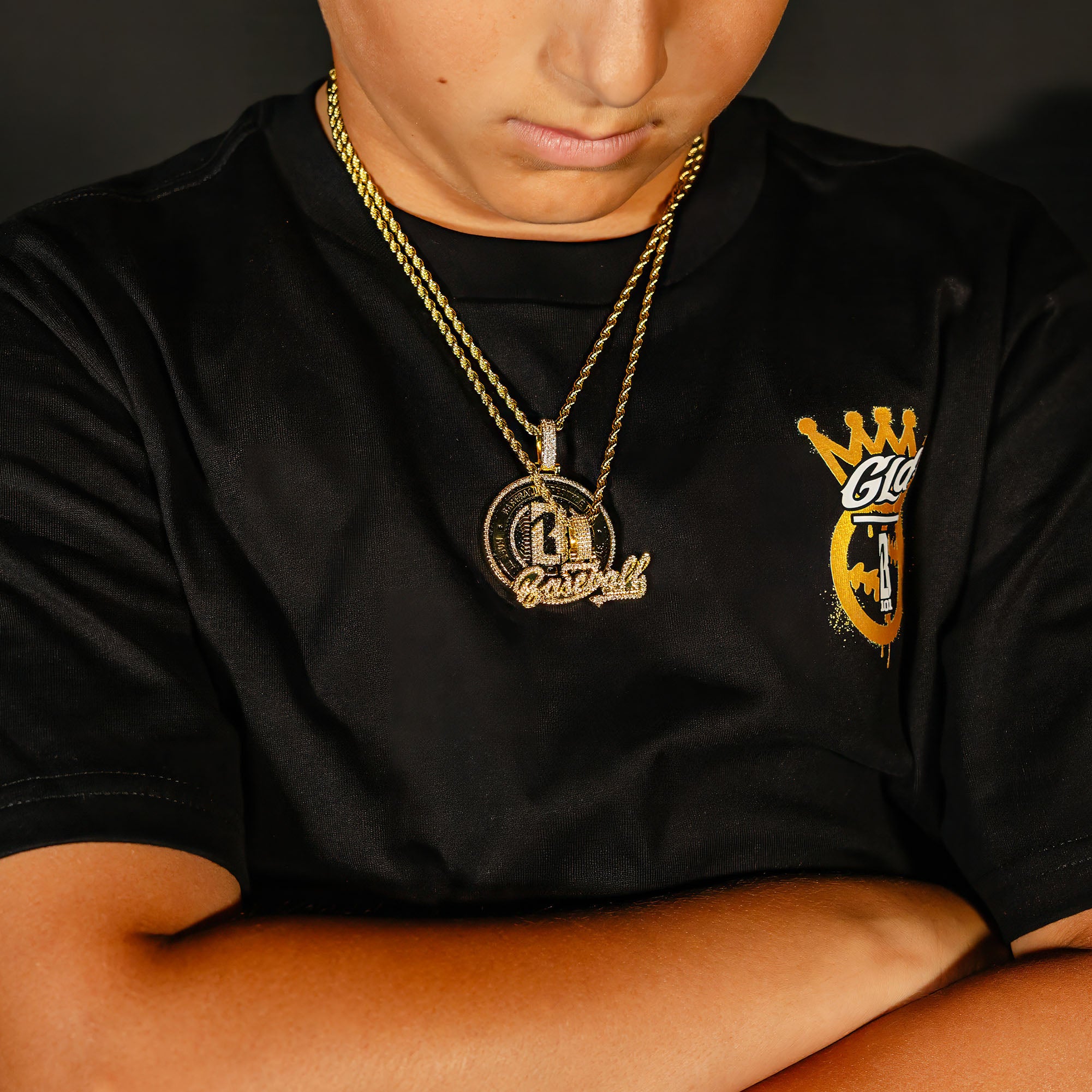 Youth model wearing Yellow Gold BL101 Established necklace
