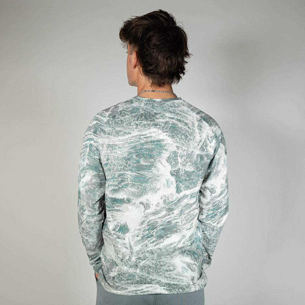 Adult model wearing gray Realtree Aspect Diamond Tech Camo long sleeve