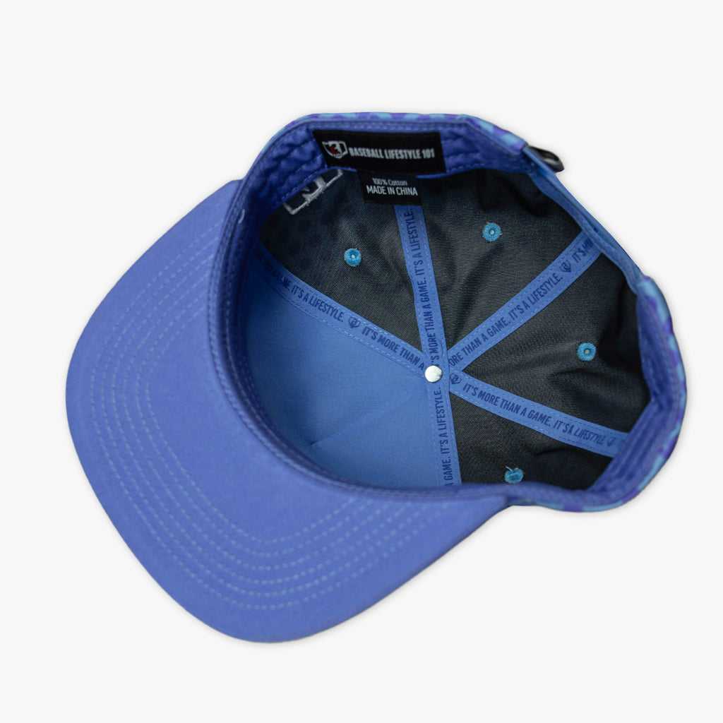 Blue hat with "BL101 Comic" design — product view