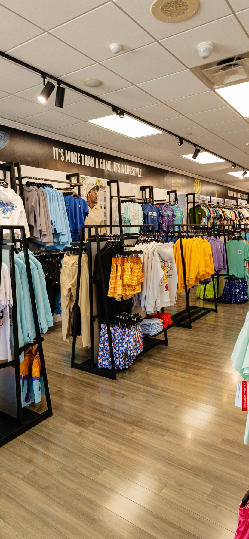 Bl101 Store Tanger Outlets Riverhead BL101 Outlet Store - Baseball Lifestyle 101