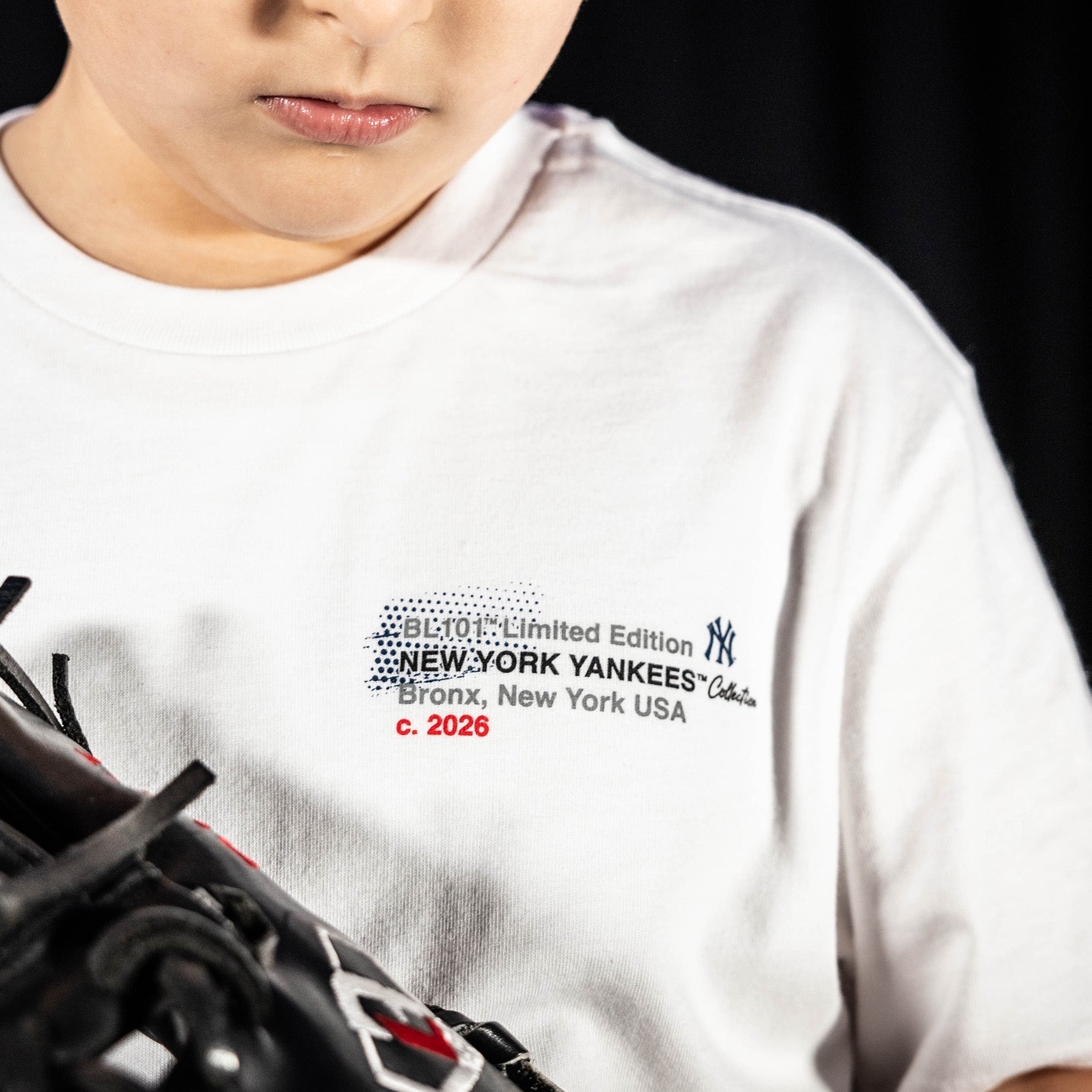 New York Yankees Drip Youth Tee