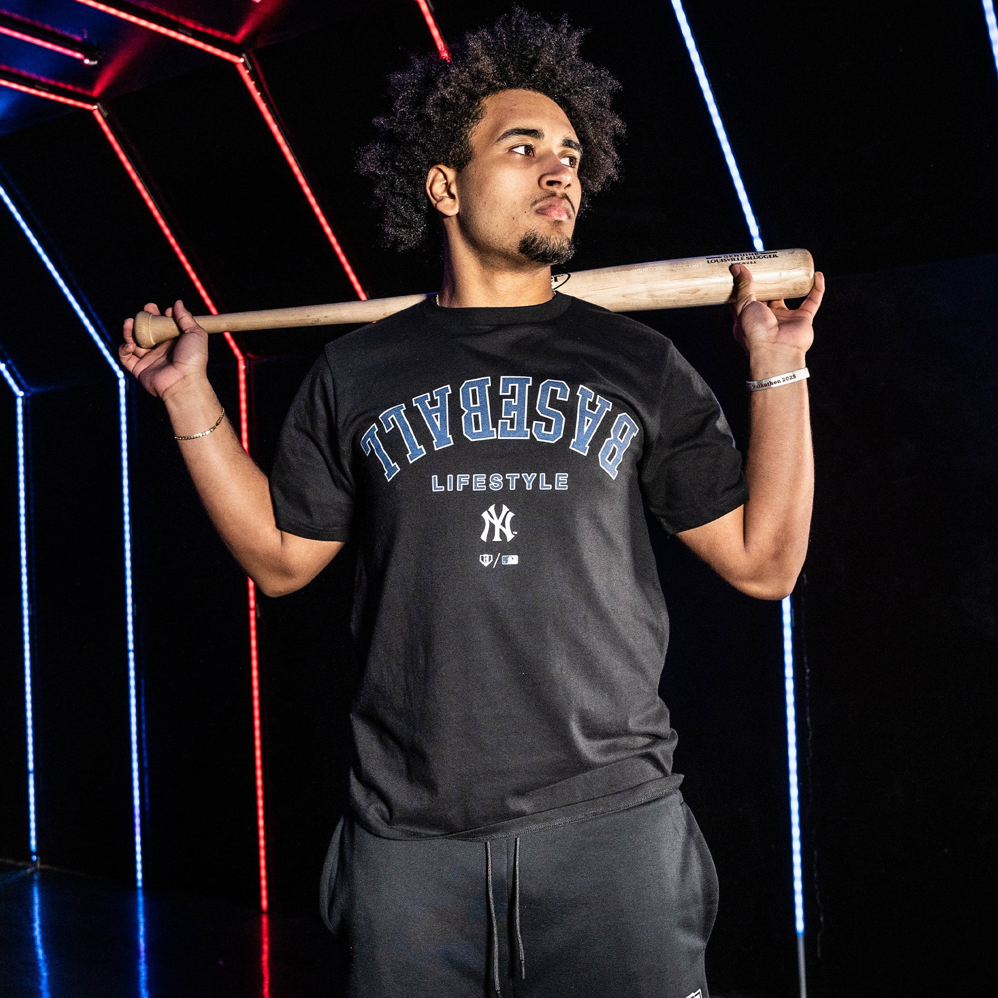 New York Yankees Upside Down Tee