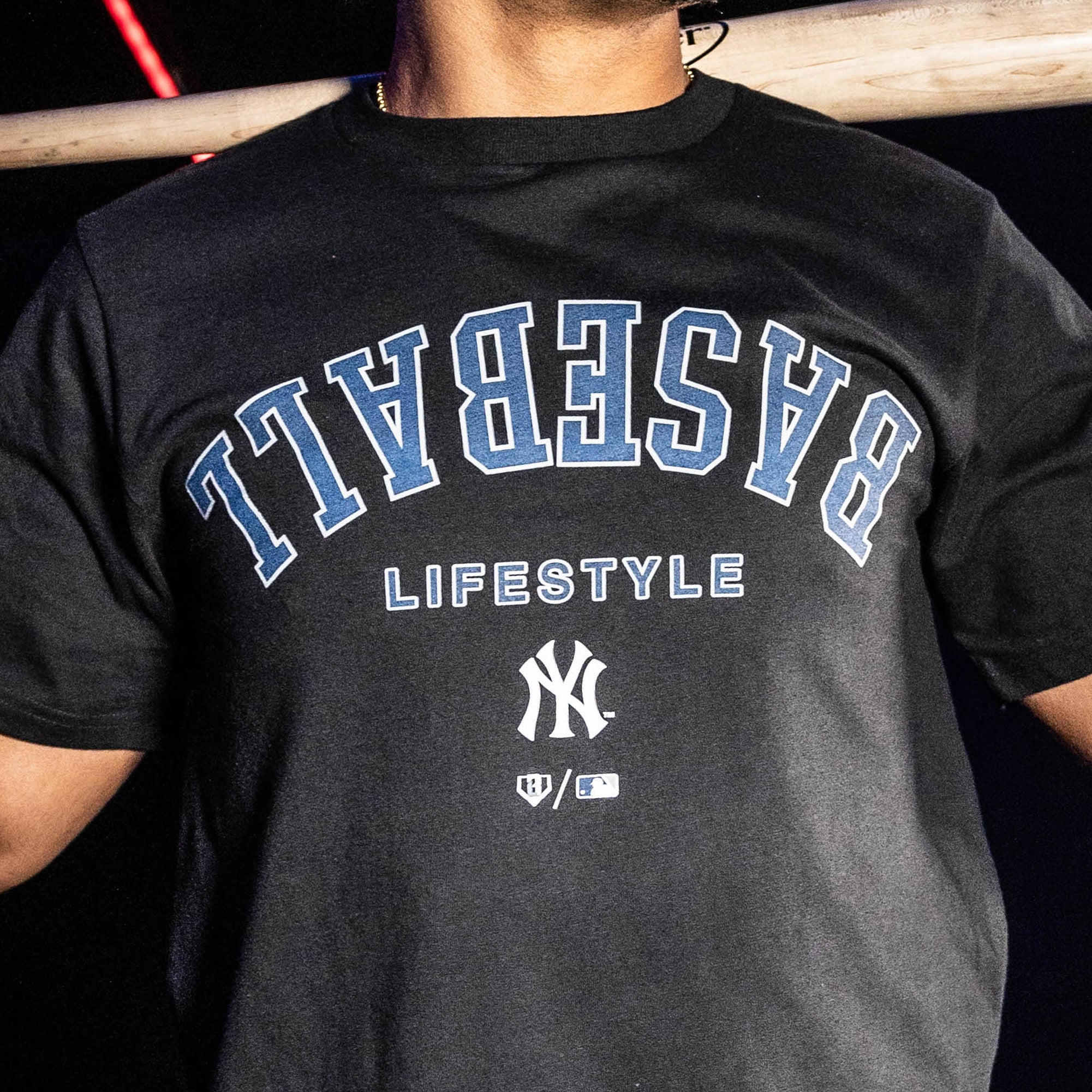 New York Yankees Upside Down Tee