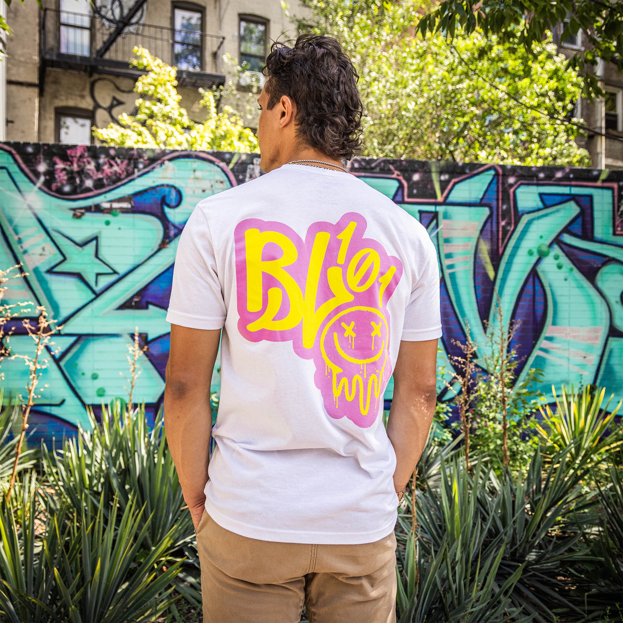 Retro Graffiti Tee - Pink/Yellow