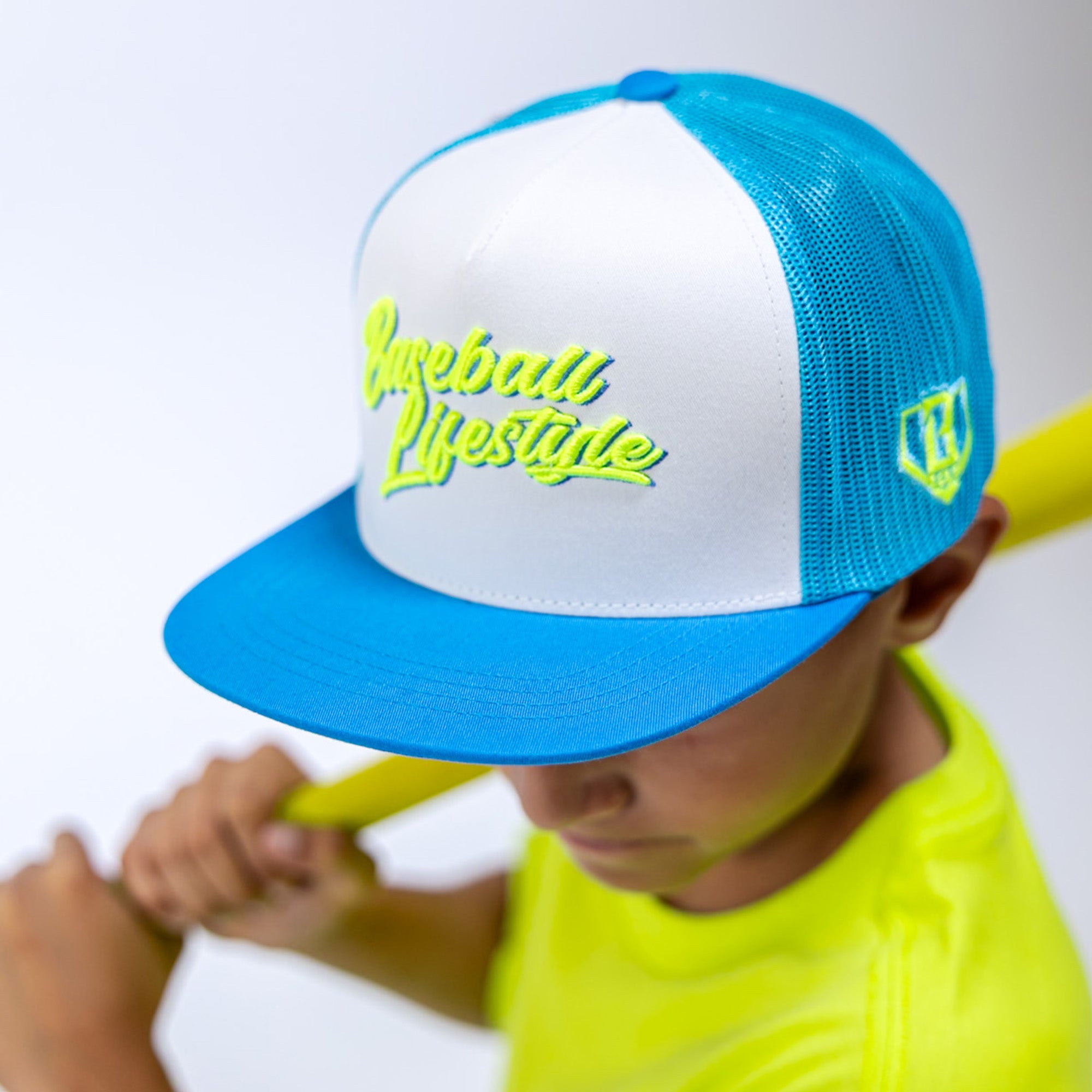 Signature Mesh Off Field Snapback Youth Hat - Blueberry Lemonade