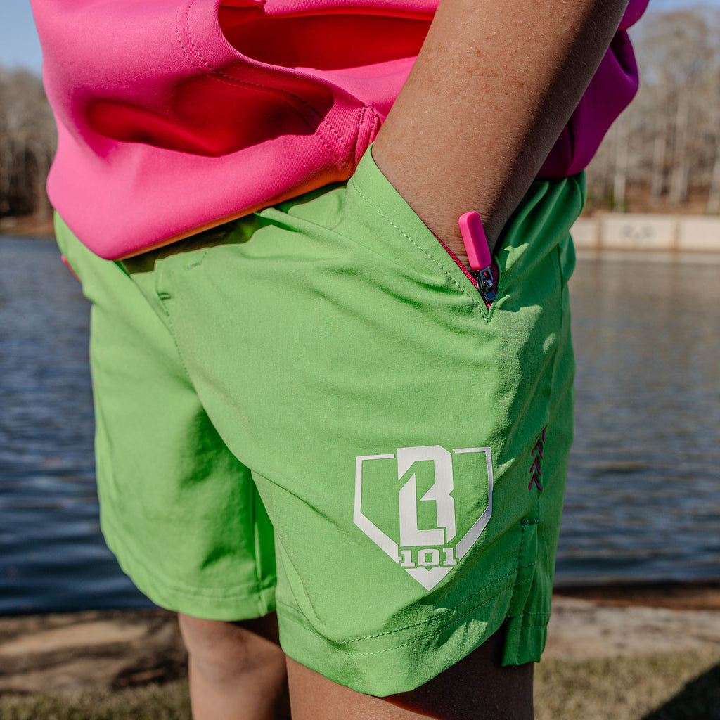 Realtree Pro Series Youth Shorts V2 with Liner - Green/Aspect-Pink