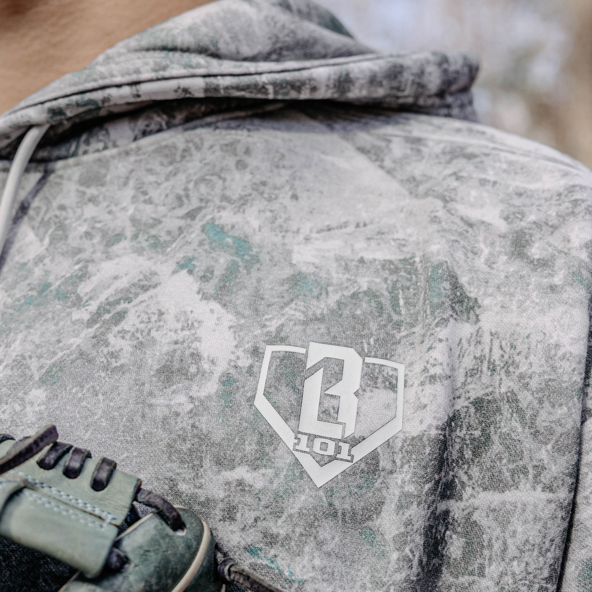 Realtree Baseline Youth Hoodie - Arctic - Baseball Lifestyle 101