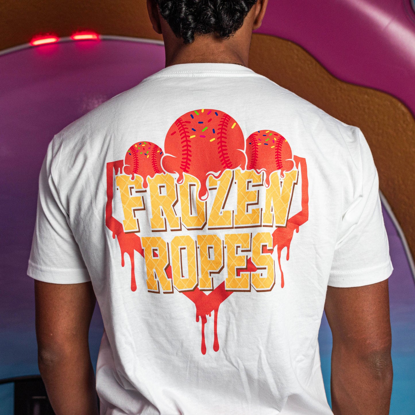 Frozzen ropes tee